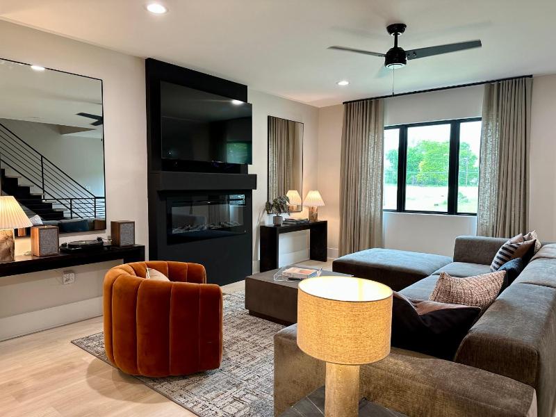 Four-Bedroom Villa image 1