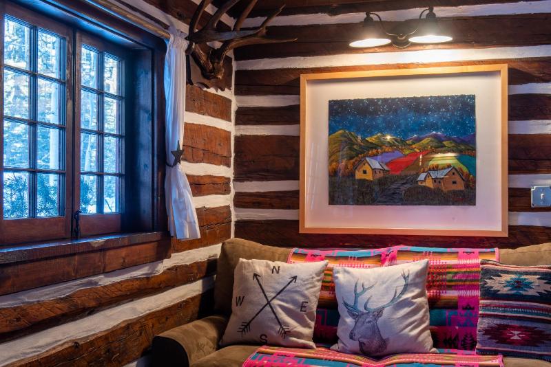 One-Bedroom Cottage image 2