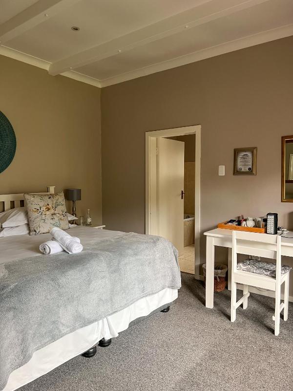 Bunkers Inn Guesthouse - image 11
