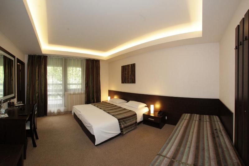 Triple Room image 4