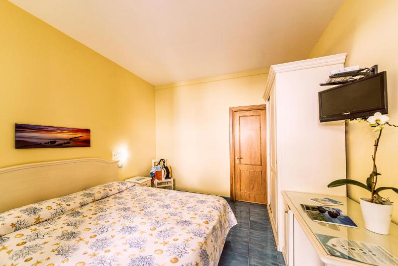 Comfort Double Room image 1