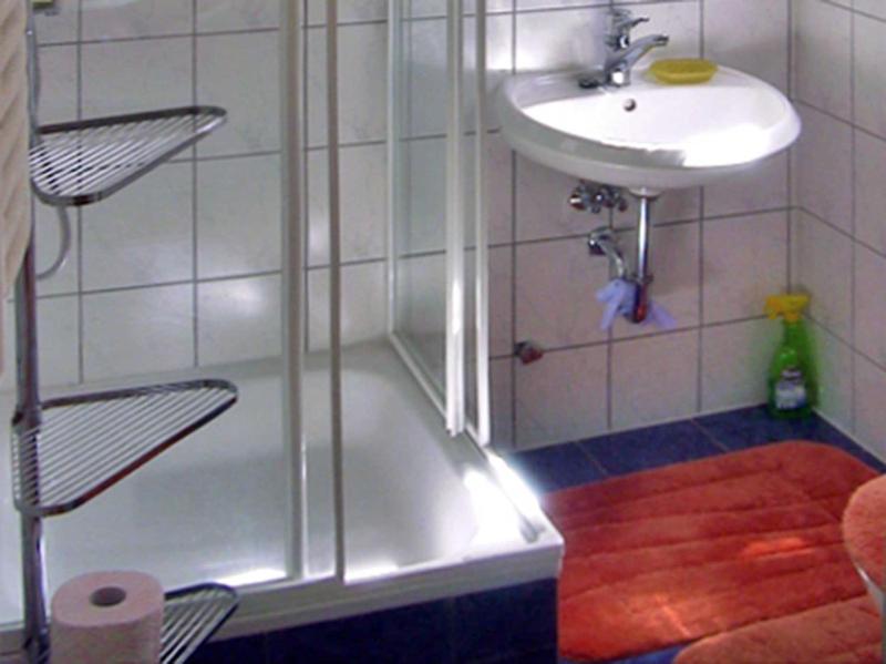 One-Bedroom House image 2