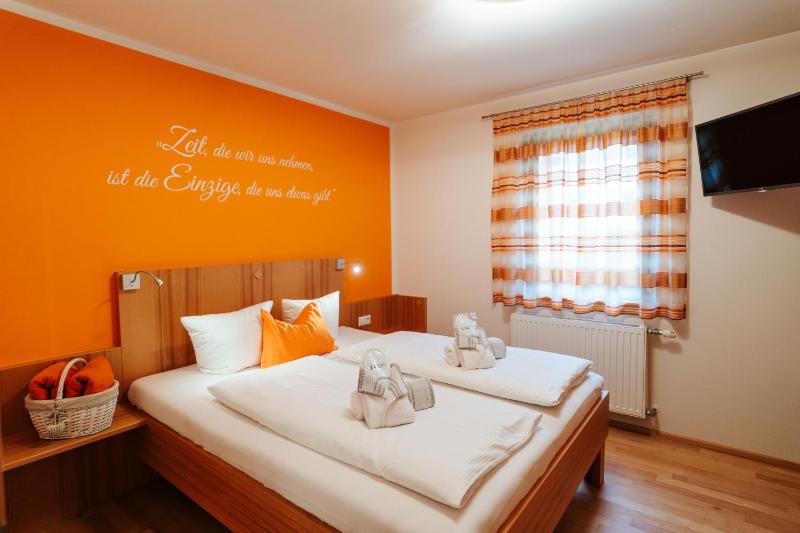 Two-Bedroom Apartment with Terrace - Top 3 image 1