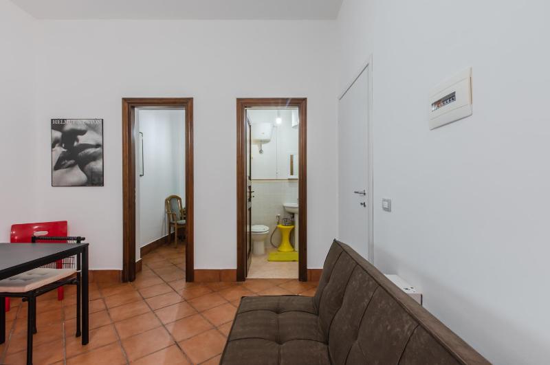 GuestHost - Teatro Politeama Functional Studio x4 - image 7