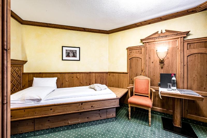 Single Room image 1