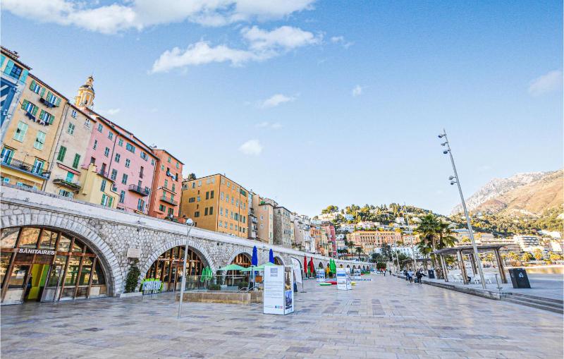 Stunning Apartment In Menton With Wifi - image 17