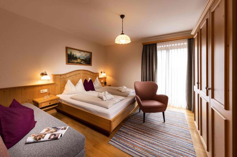 Double Room image 1