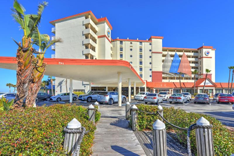 Harbour Beach Resort - image 9