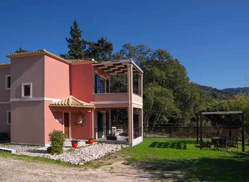 Two-Bedroom House image 2