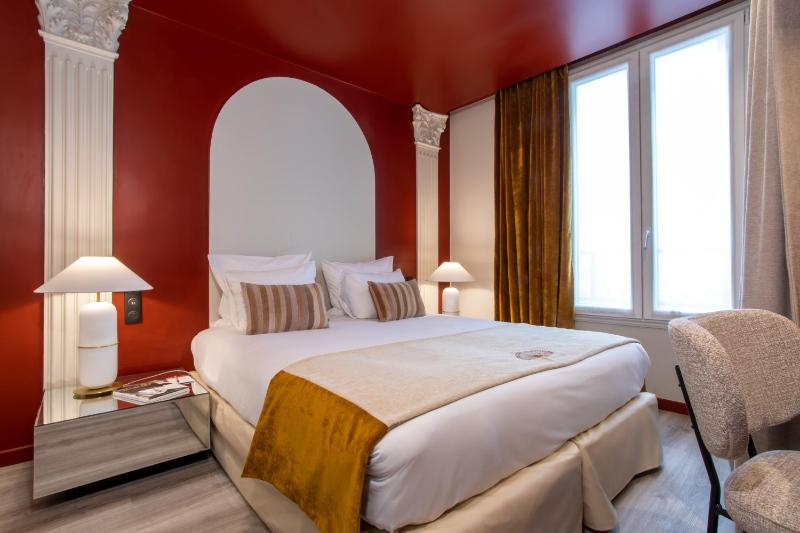 Comfort Triple Room image 1