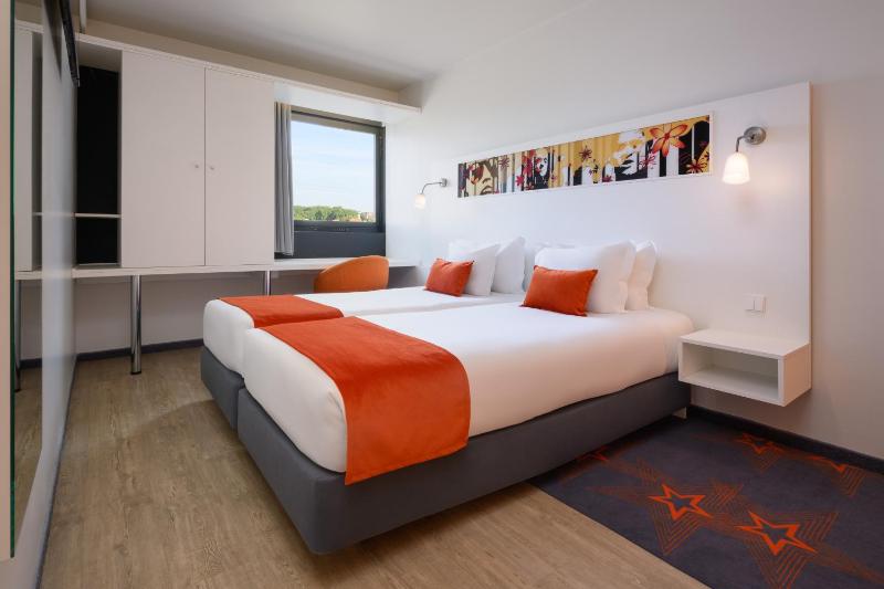 Star Inn Porto - image 10