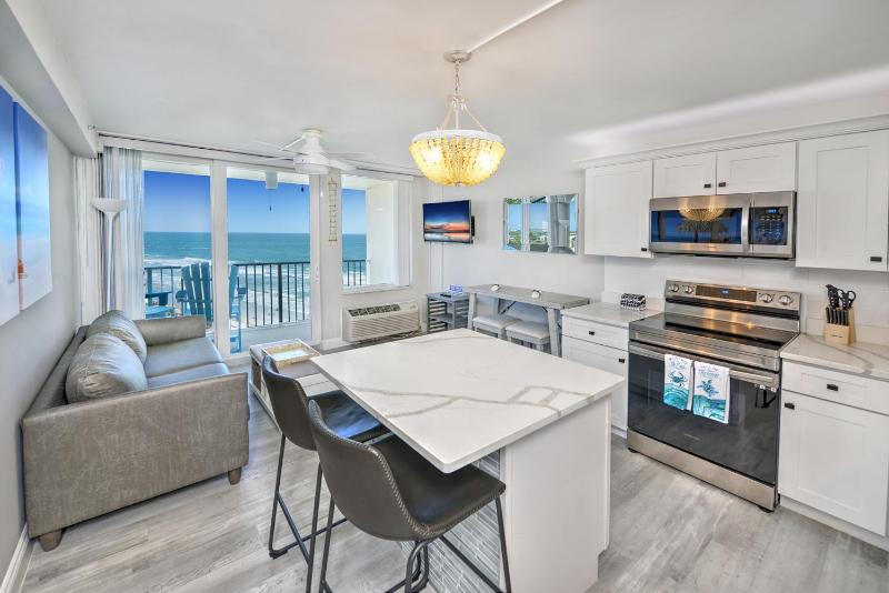 Harbour Beach Resort - image 40