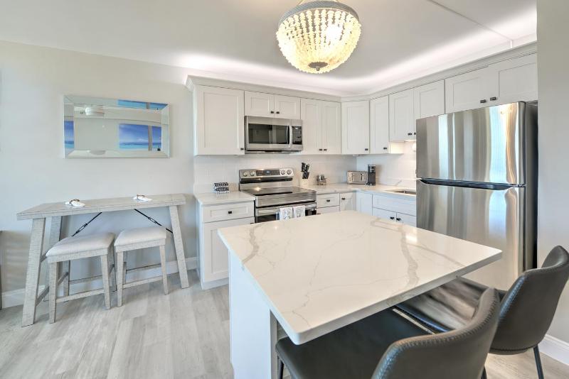 Harbour Beach Resort - image 17