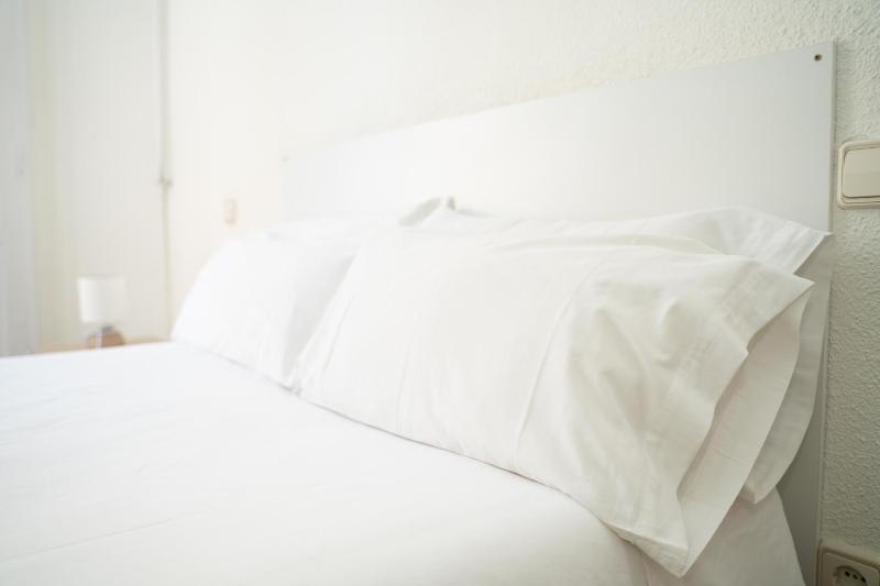 Double Room with Extra Bed image 1