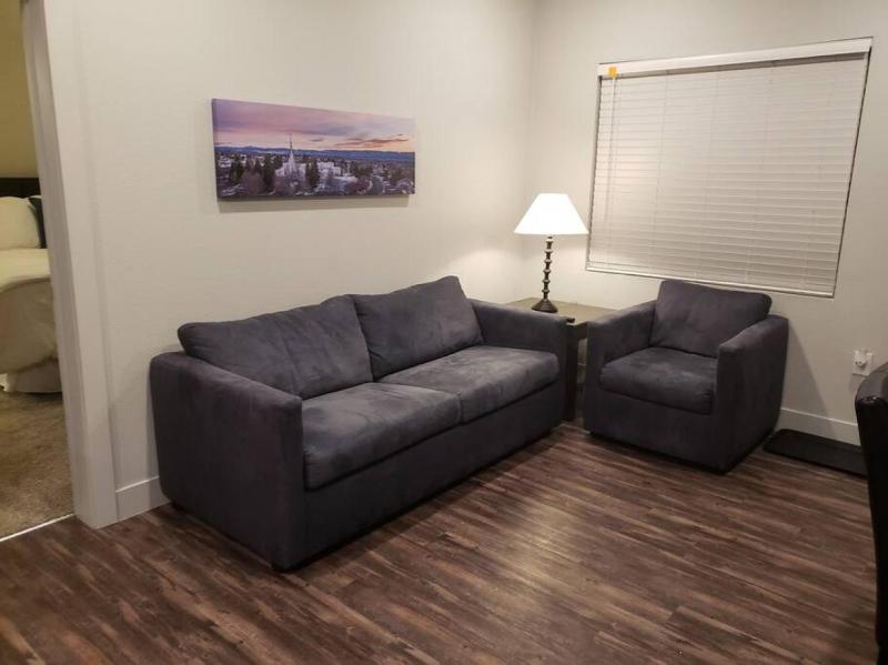 Monument Resort like amenities with King bd Qn bd Garage Fast WiFi Sleeps - image 11