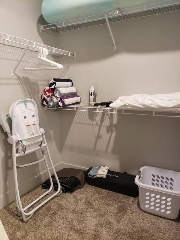 Monument Resort like amenities with King bd Qn bd Garage Fast WiFi Sleeps - image 10