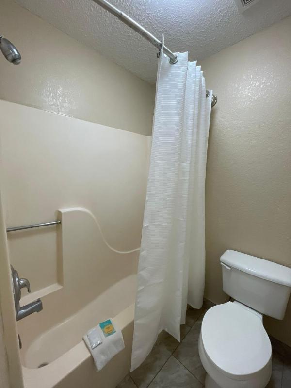 Deluxe Double Room image 1