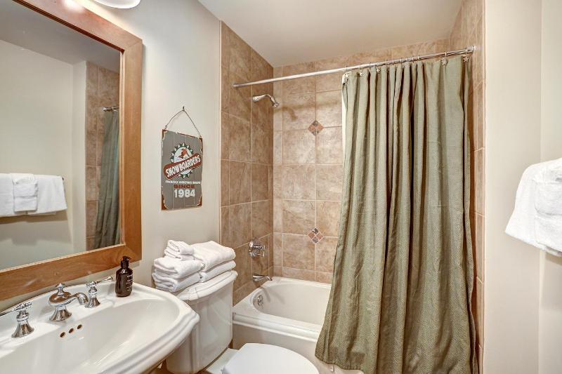 Apartment image 4