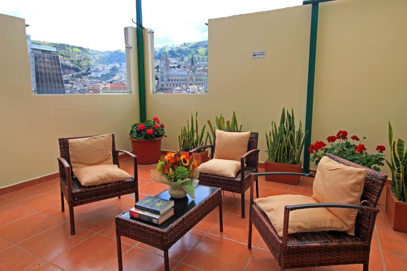 La Rosario Hostal - image 8