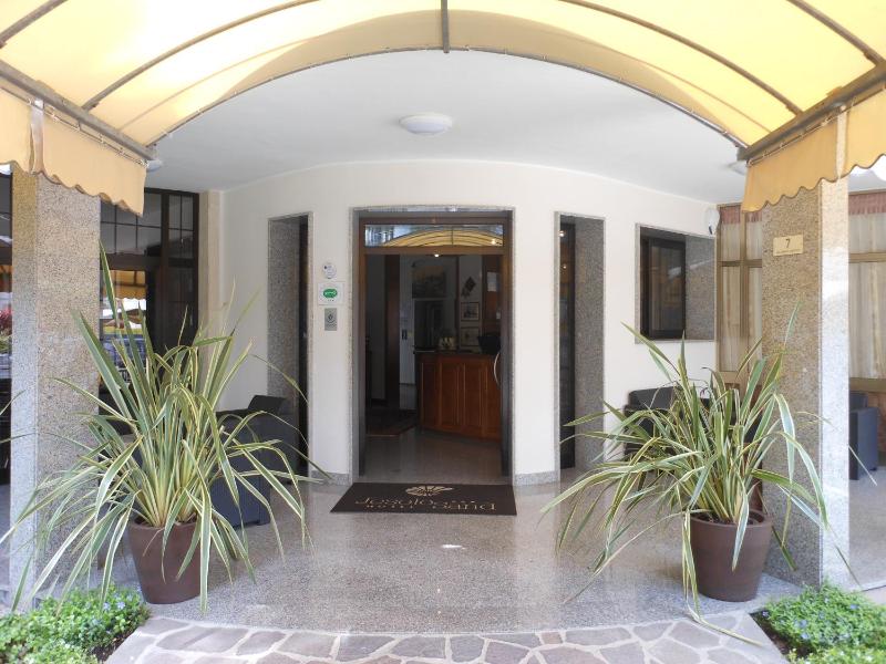 Hotel Jesolo Sand - image 3