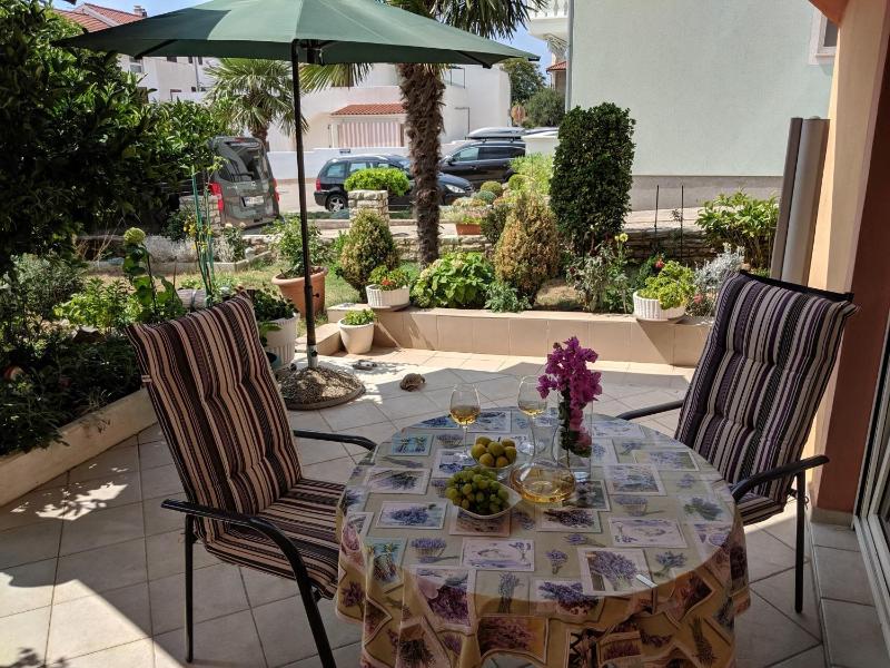 Apartments with parking space Vodice - 18428 - image 7