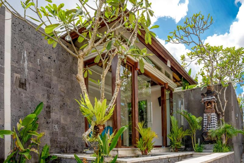 Sanata Luxury Villa - image 24