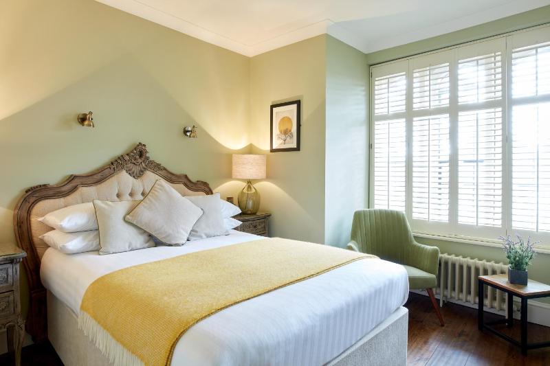 Cosy Double image 1