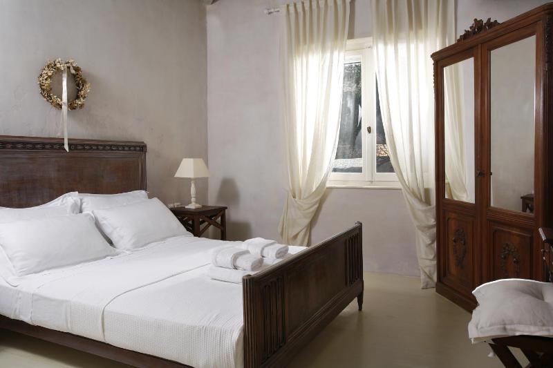 VIP Residence Panoramic Sea View image 4