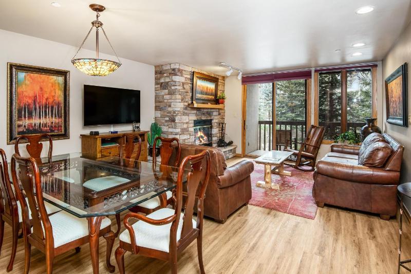 Townsend Place B103 condo - image 30