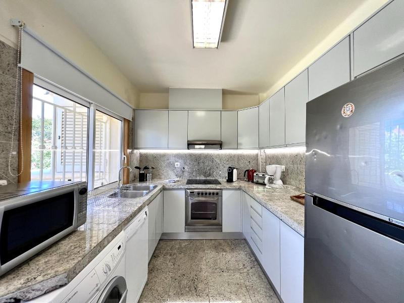 Vilamoura Amazing Golf Villa With Pool by Homing - image 17