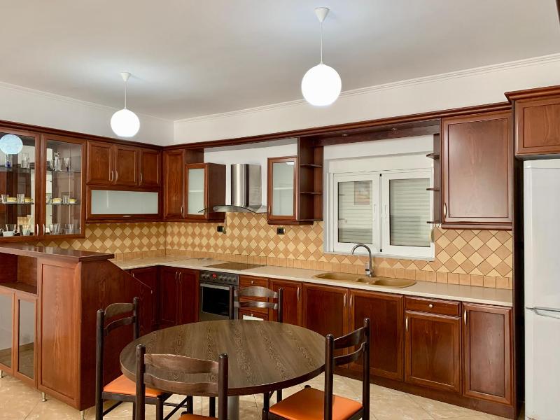 Bardhi Apts - image 15
