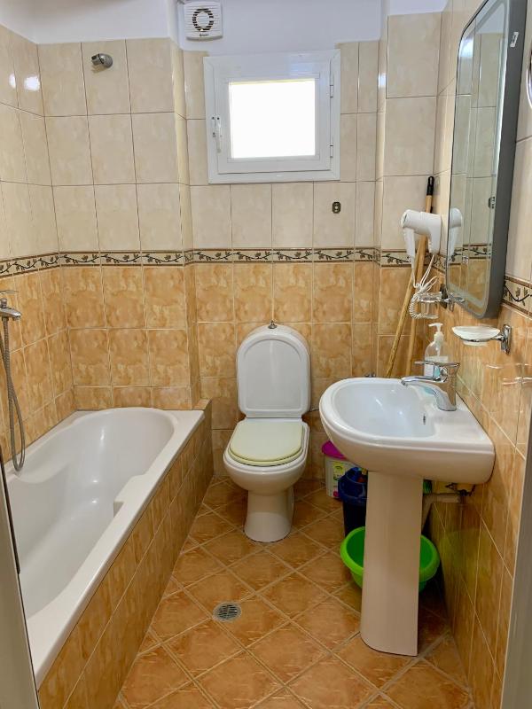 Bardhi Apts - image 2