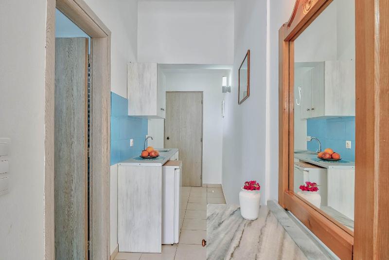 Double or Twin Room image 2