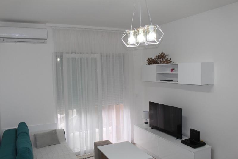 Jelena apartment Bar - image 12