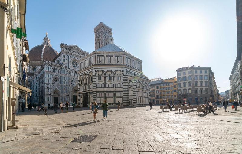 Two-Bedroom Apartment image 3