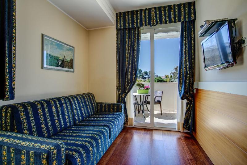Standard Apartment image 2