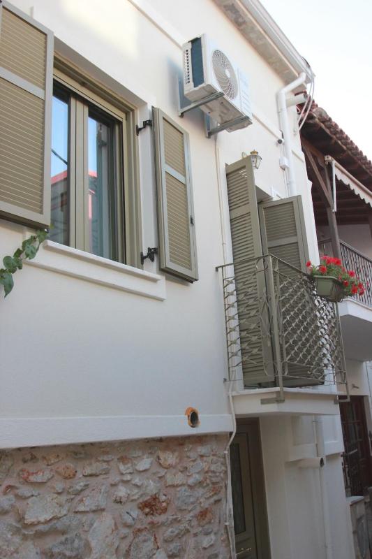 Cicones Boutique Apartments - image 28