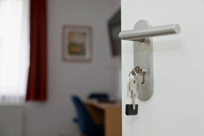 Double Room image 1