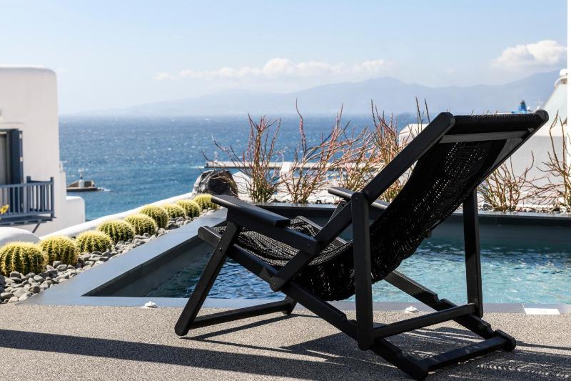 She Mykonos Boutique Hotel - image 3