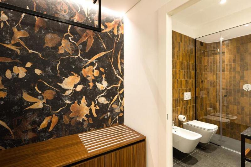 Superior Double or Twin Room image 4