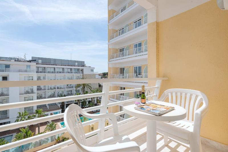 Superior Double or Twin Room image 2