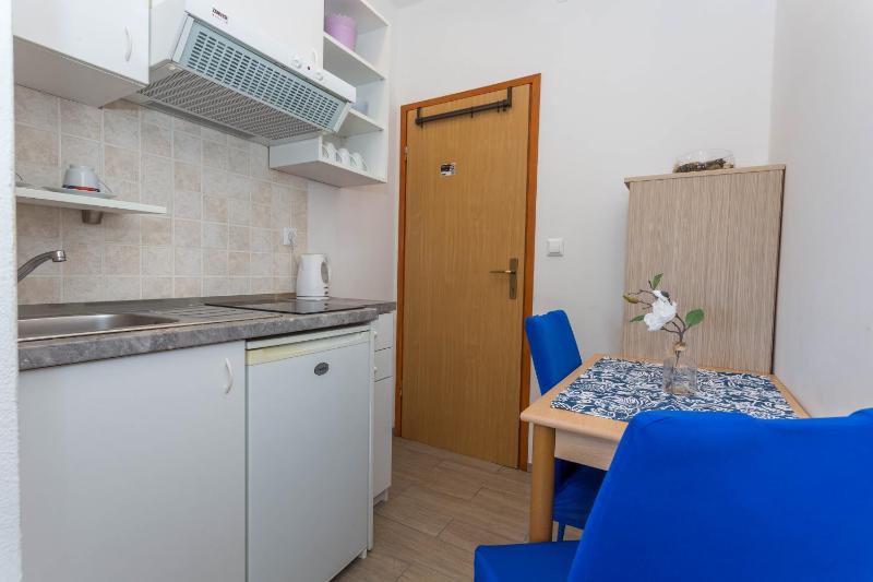 Apartments Ivanović - image 6