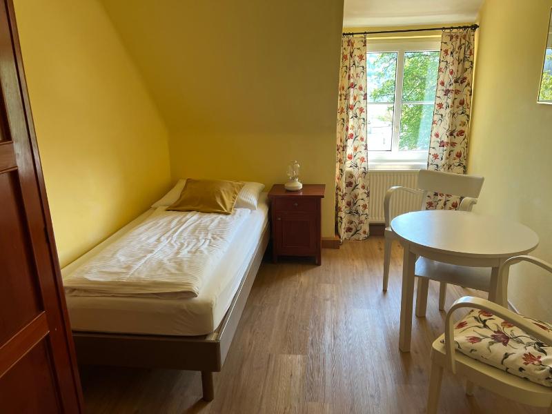 Family Room image 4