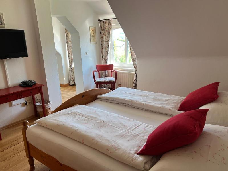 Double Room image 2
