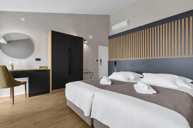 Beach Hotel Božikovina - image 31