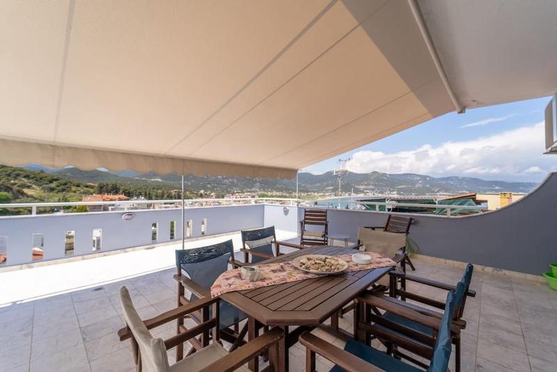 Semiramis apartment with view / Sleeps 9 adults Images