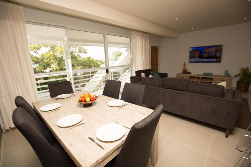 Gateway Hotel - image 5