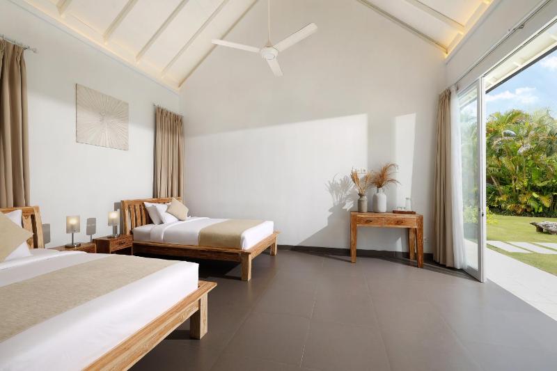 Villa Swarna by Nakula - image 7