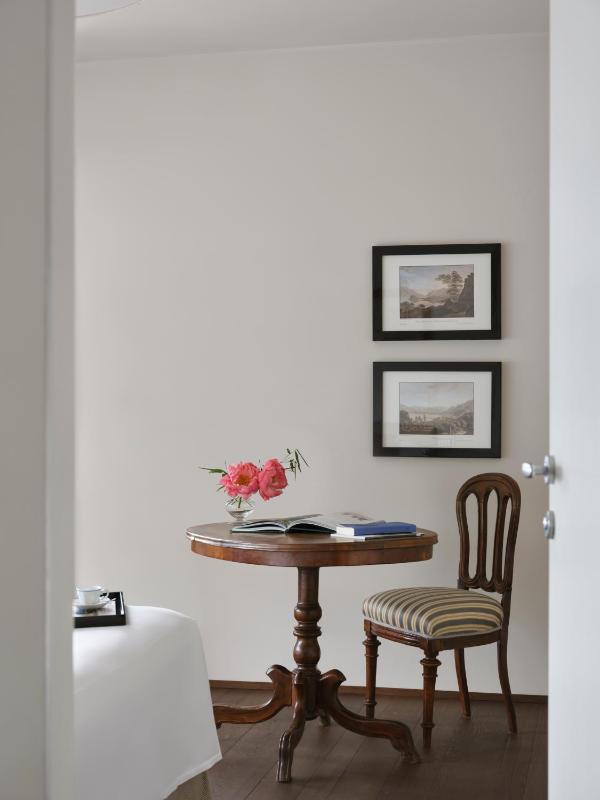 Gran Lago Suite image 3