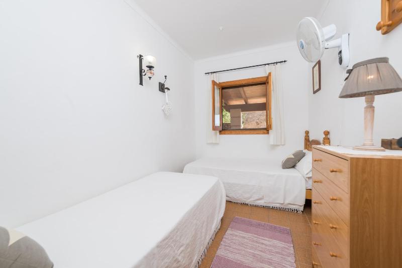 Three-Bedroom Villa image 2